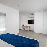 Luna 4* Lagos